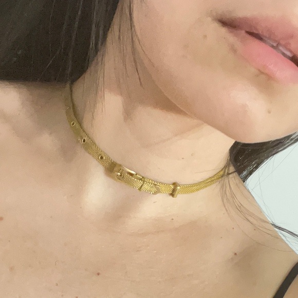 Vintage Buckle Choker Necklace Metal Mesh Gold Tone Chainmail Adjustable - Picture 2 of 6